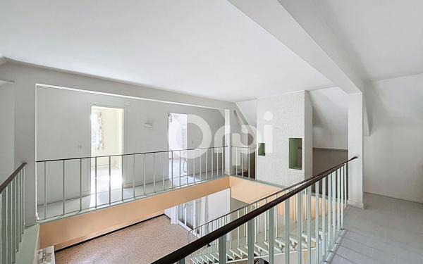 Maison à louer    5 pièces •  Trélissac