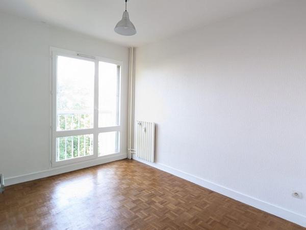 Vente / Appartement T4 à Saint-Étienne (42100)