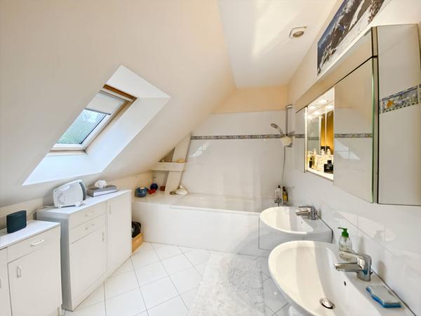 Maison familiale 150m² coeur de village Seraincourt