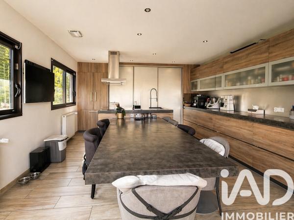 Maison à vendre 7 pièces 221 m² Pommeuse