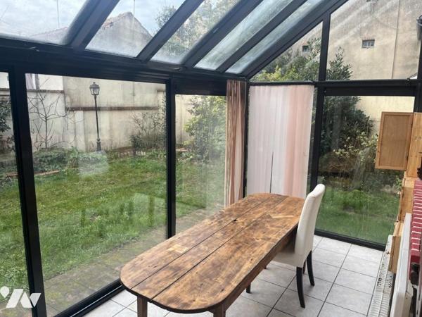 Dans l'éventail,  maison 4 chambres avec jardin 