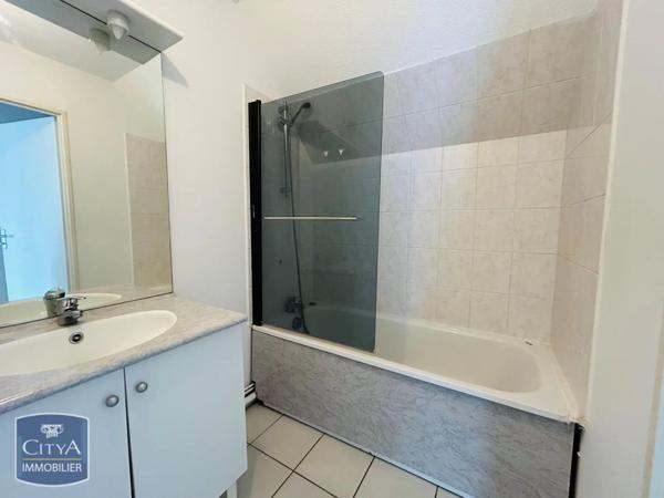 Appartement à louer 3 pièces 80.8m²