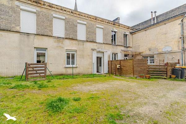 Maison à vendre |  Paillet |  8 pièces | 211 m²