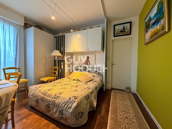 À vendre : Appartement spacieux de 5 pièces à La Rochelle avec 95m² de terrasses, garage, deux place de stationnement, deux caves La Genette