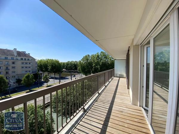 Appartement à louer 3 pièces 64.5m² Caen (14000)