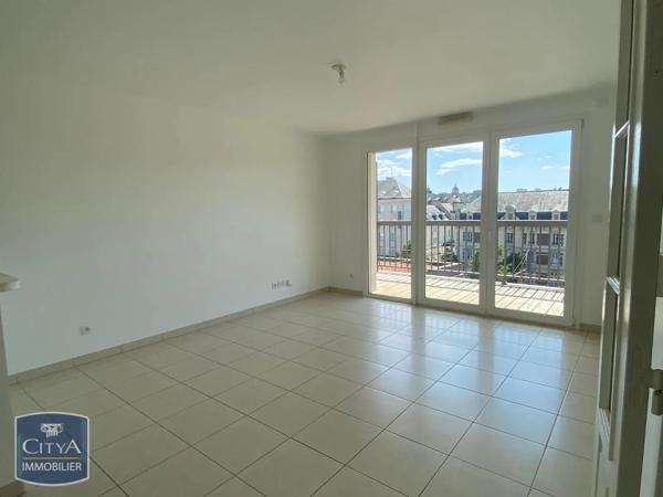 Appartement à louer 3 pièces 64.5m² Caen (14000)