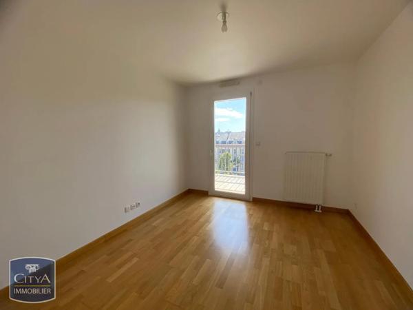 Appartement à louer 3 pièces 64.5m² Caen (14000)