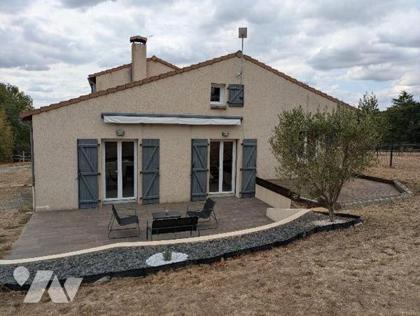 LA MEILLERAIE-TILLAY - Au calme d'un hameau, à distances égales des communes de La Meilleraie, ...