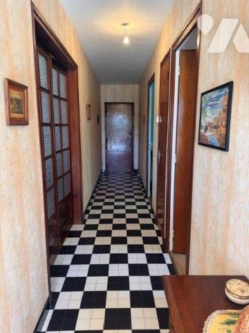 A vendre maison à MOELAN SUR MER (29)

À la sortie du bourg, maison comprenant une entrée, un...