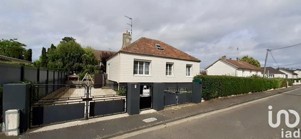 Maison 4 pièces de 75 m² à Saint-Pierre-en-Auge (14170)