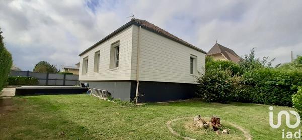 Maison 4 pièces de 75 m² à Saint-Pierre-en-Auge (14170)