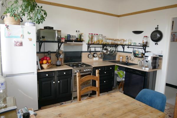 FEYZIN Maison mitoyenne avec sous-sol complet