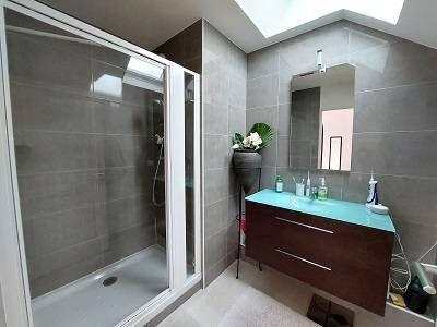 Appartement Chevry Cossigny 5 pièce(s) 119 m2