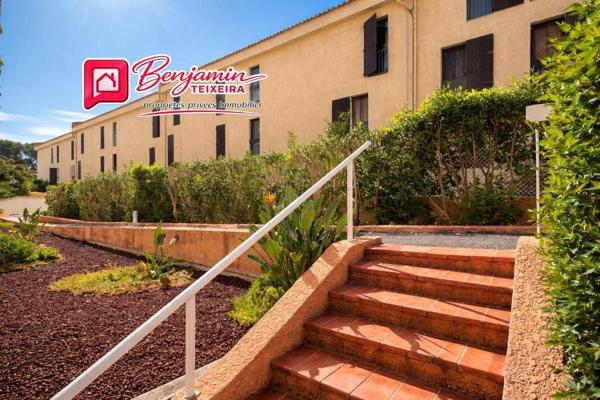 Appartement Frejus 1 pièce(s) 27 .5m2