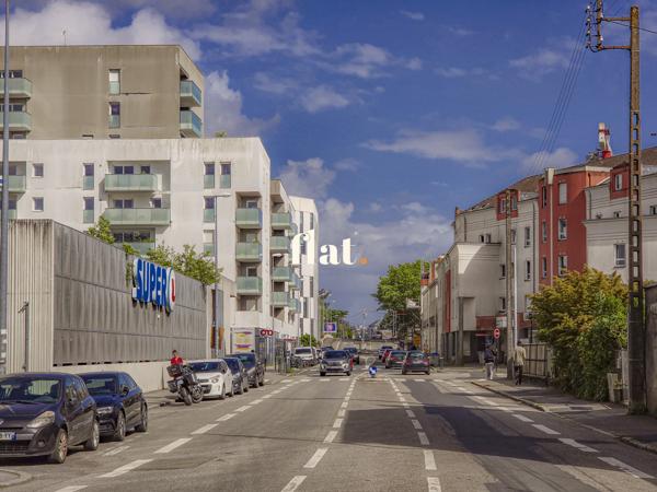 LOT DE 2 APPARTEMENTS TYPE 2 rénovés - Nantes Sud - Bd Joliot curie