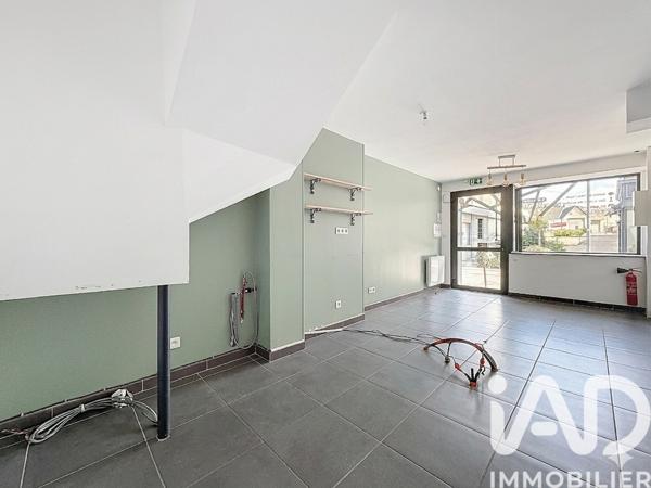 Immeuble à vendre 83 m² L'Aigle