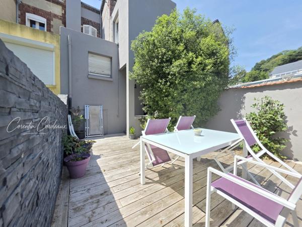Quartier Montmorency Maison de ville avec terrasse, charme de l’ancien
