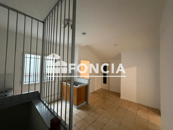 Location Appartement 2 pièces 51.33 m² - 15 RUE COSSE MANIERE Villeneuve Sur Lot 47300