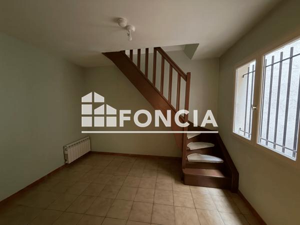 Location Appartement 2 pièces 51.33 m² - 15 RUE COSSE MANIERE Villeneuve Sur Lot 47300