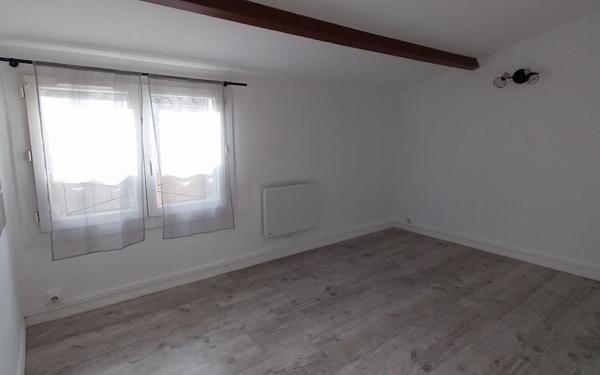 Appartement à louer    2 pièces •  Sérignan