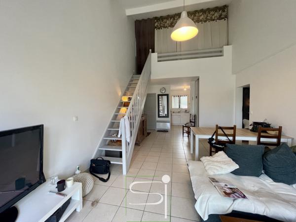 Maison 4 pièce(s) 2 chambre(s) 85 m²
