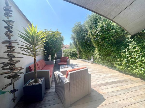 LOFT D’EXCEPTION UNIQUE À AIGUES-MORTES