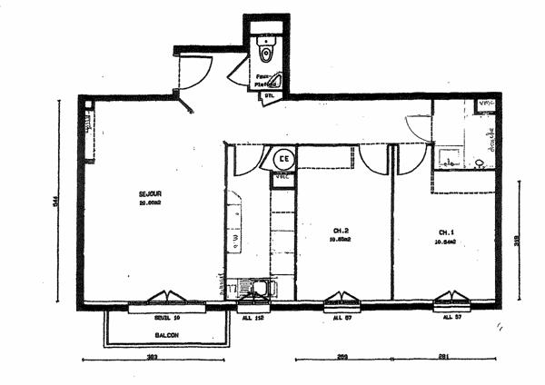 Appartement F3 dans résidence recherchée, proche du centre-ville et de la gare.