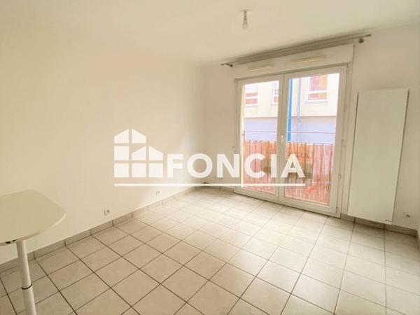 Location Appartement 2 pièces 36.09 m² - 17 RUE DELARBRE RESIDENCE AUDOLLENT Clermont Ferrand 63000