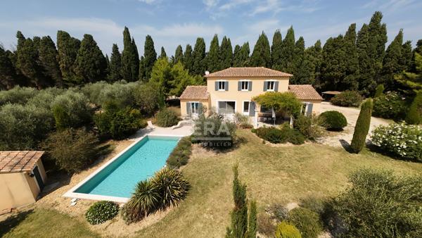 A 5 minutes de St remy de Provence -MAILLANE