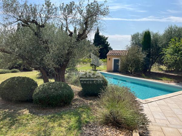 A 5 minutes de St remy de Provence -MAILLANE