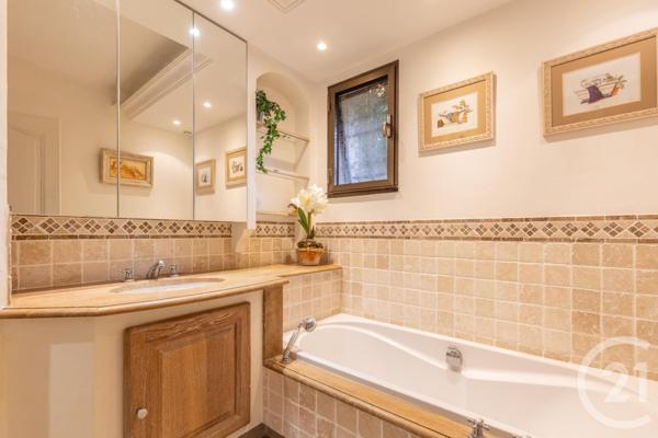 Maison à vendre  5 pièces - 137,75 m2 VILLENEUVE LOUBET - 06