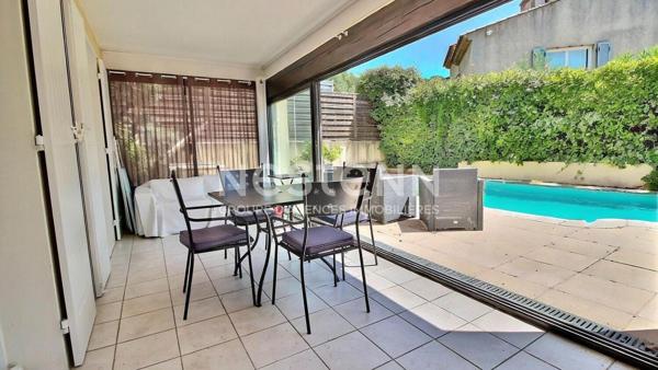 Maison Marignane de type 4 d'environ 138m² sur une parcelle de 440m² avec piscine et garage