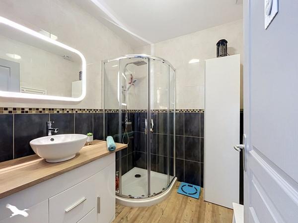Maison 241 755 € Grenade 3 p 66 m² DPE C