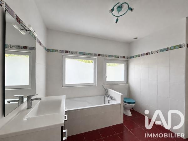 Maison à vendre 7 pièces 133 m² Vayres