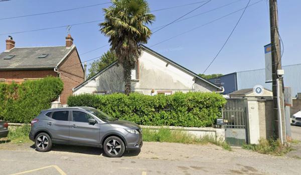 Grande Maison familliale à 50 minutes de gare du Nord (3 arrêts)