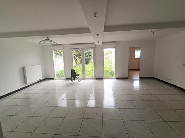 Grande Maison familliale à 50 minutes de gare du Nord (3 arrêts)