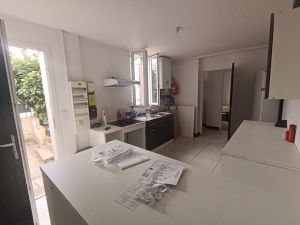 Grande Maison familliale à 50 minutes de gare du Nord (3 arrêts)