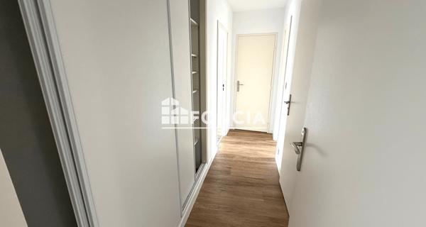 Location Appartement 3 pièces 80.7 m² - Viroflay 78220