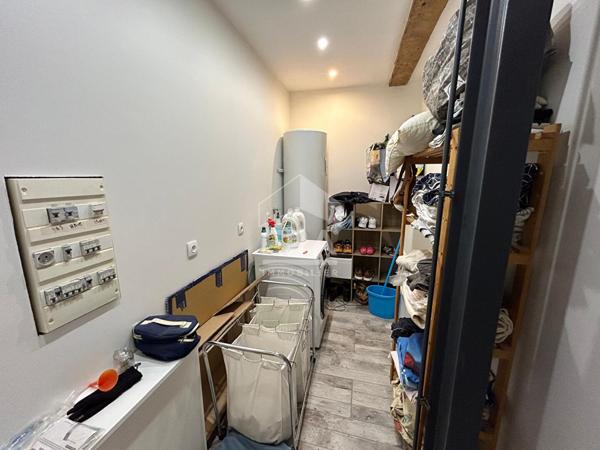 A VENDRE- MONTESQUIEU DES ALBERES - Maison en pierre rénovée de 200 m²