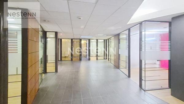 Local Commercial en copropriété atypique de 270m2 avec une cave de plus de 110m2 sur le boulevard Jacquard de CALAIS