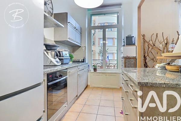 Appartement à vendre 4 pièces 81 m² Hyères