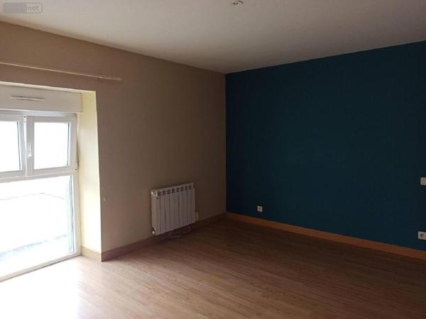 Maison à vendre à Lourmais en Ille-et-Vilaine (35270), ref : 091-670   
LOURMAIS