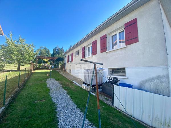 Maison sur sous-sol avec accès plein pied à deux pas du centre ville