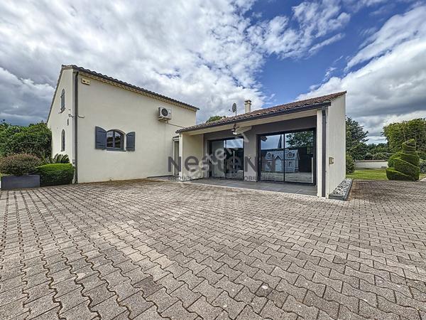 Maison Piolenc 8 pièce(s) d'environ 209m²