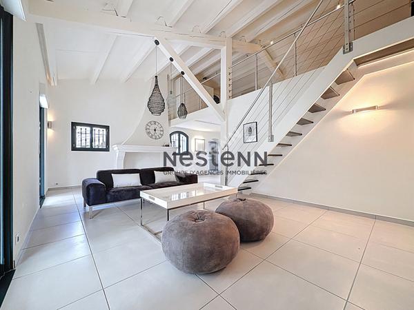 Maison Piolenc 8 pièce(s) d'environ 209m²