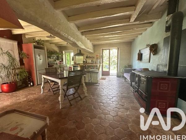 Maison à vendre 6 pièces 215 m² Thorigny-sur-Oreuse