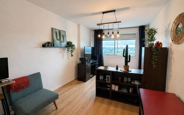 Appartement à vendre    1 pièce • 32,35 m2 Lorient