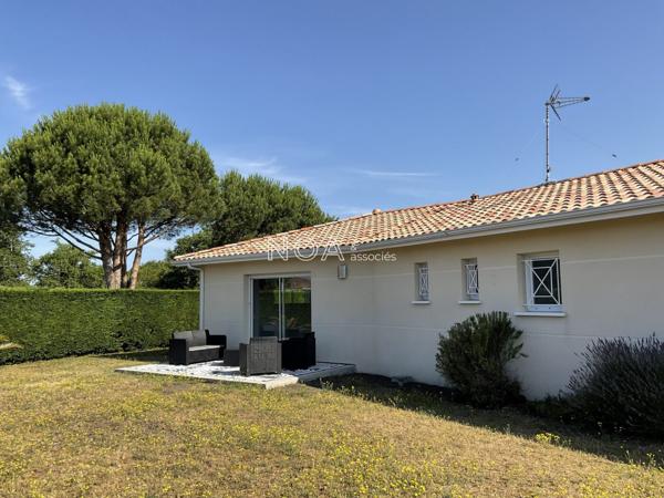 Maison de plain pied sur beau terrain