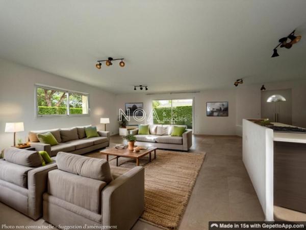 Maison de plain pied sur beau terrain