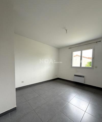 Maison de plain pied sur beau terrain